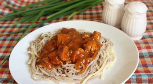 Свиная филейка в томатном соусе