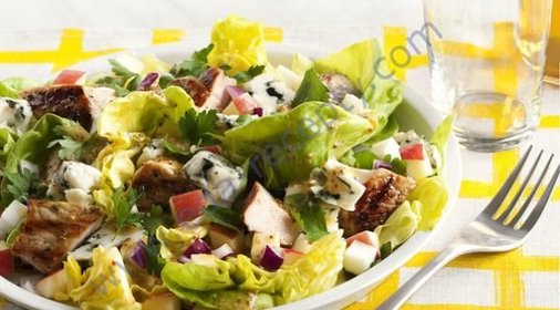 Салат из свинины с репой и яблоками