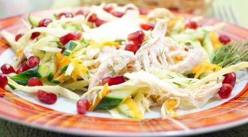 Вкусный салат с курицей «Марта»