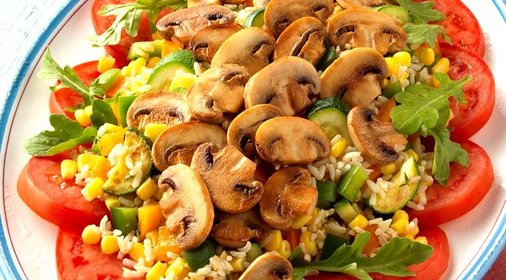 Салат из кукурузы и шампиньонов