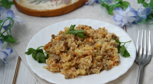Рис с фаршем и цветной капустой
