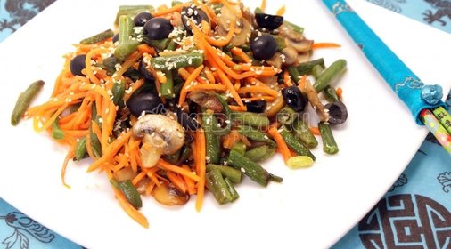 Салат с корейской морковкой «Вкусно и быстро»