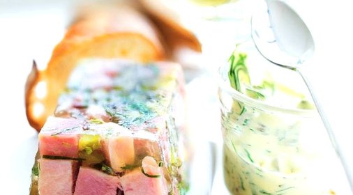 Окорок с петрушкой