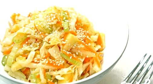 Капустно-овощной салат