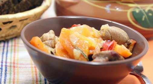 Картофель жареный с чесноком