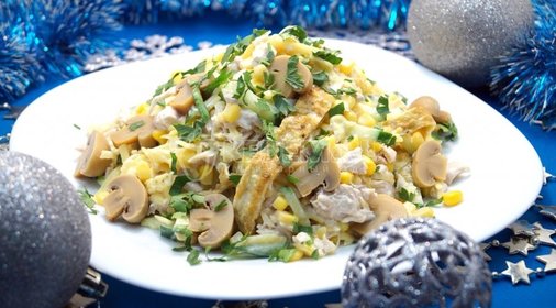 Салат с куриной грудкой