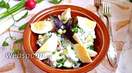 Салат из редиса с огурцом и яйцом