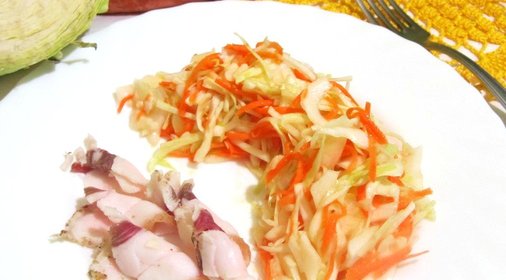 Салат с капусты и моркови