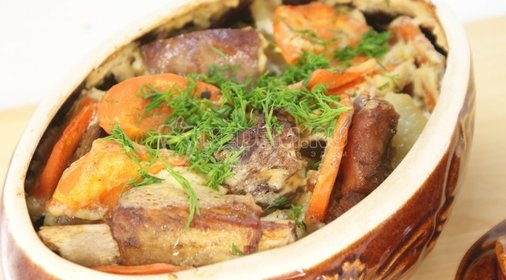 Салат из помидоров и стручковой фасоли