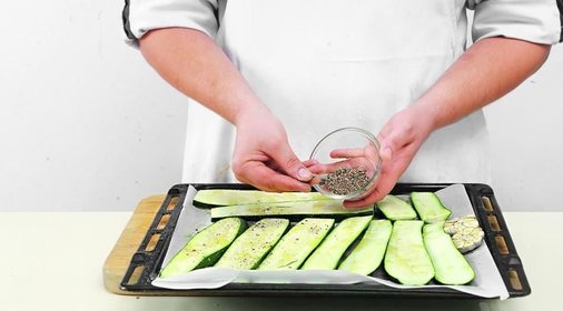 Салат из печеных цукини