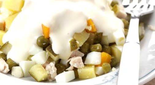 Салат из картофеля