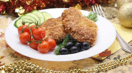 Салат из брокколи, апельсинов и кресс-салата