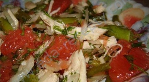 Кубинский салат с грейпфрутом и ветчиной