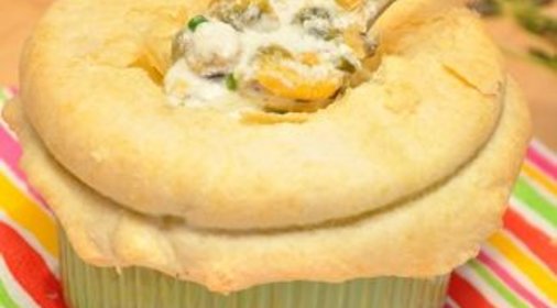 Мидии в сливках под шляпой