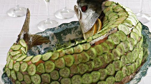 Лосось в соусе из кресс-салата