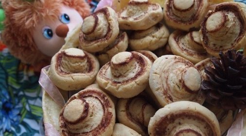 Салат с яблоками и сельдереем