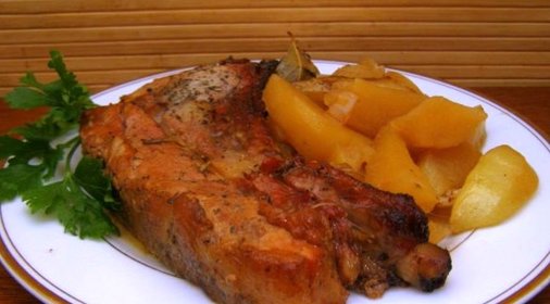 Свинина кусочками в фольге