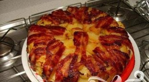 Картофель в беконе