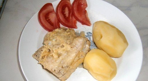 Треска запеченная с пармезаном