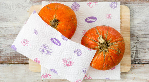 Салат из киноа с тыквой и сушеной клюквой