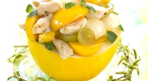 Тропический салат из курицы