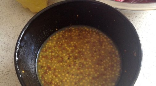 Горчичная салатная заправка