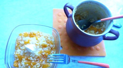 Рис с помидорами в горшочке