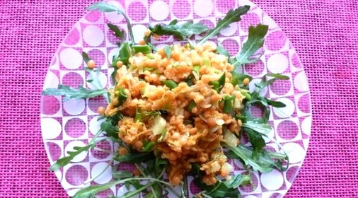 Салат с красной чечевицей