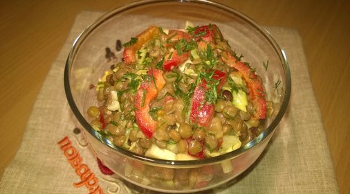 Салат из зеленой чечевицы диетический