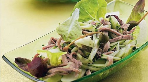 Салат с языком и каперсами