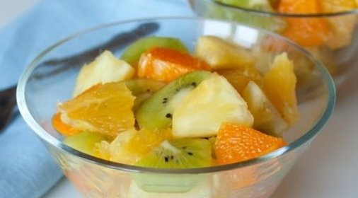 Фруктовый салат с апельсинами