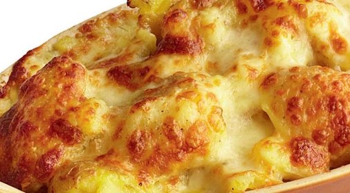 Молодой картофель с сулугуни