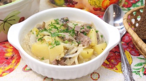 Мясо в горшочке с картошкой «Волшебный горшочек»