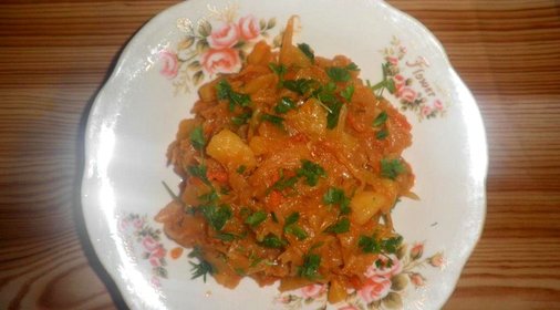 Постная картошка с капустой