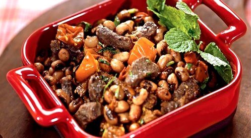 Баранина с фасолью в духовке