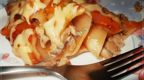 Каннеллони с рубленой свининой в соусе