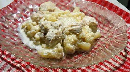 Куриная грудка с цветной капустой в мультиварке