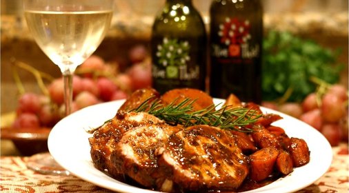 Свинина, запеченная с овощами