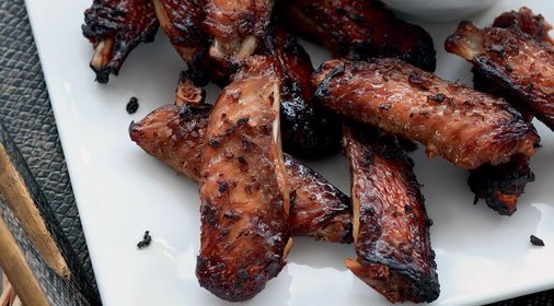 Крылышки цесарки в азиатском стиле