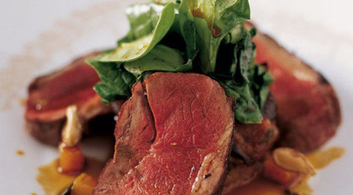 Баранина по-царски с баклажанной икрой и тмином