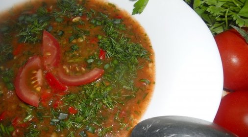 Острый холодный суп из овощей