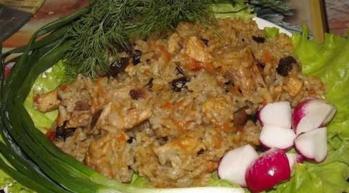 Рисовая каша с грибами и мясом
