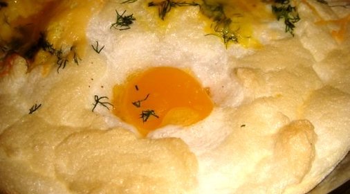 Яйца орсини из помидором и зеленью