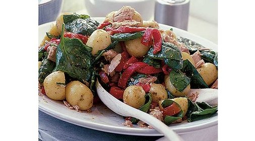 Салат с картофелем и тунцом