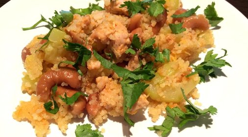 Кусккус с индейкой, апельсинами и кешью