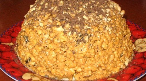 Торт «Муравейник» с грецкими орехами