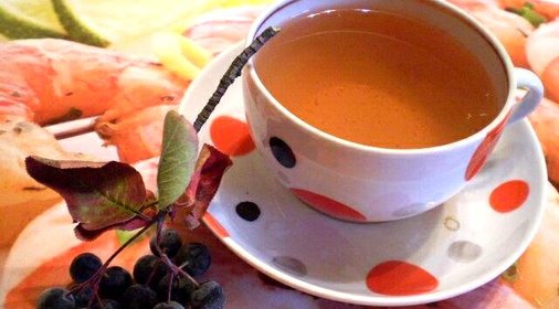 Чай шиповниковый с ромашкой и рябиной