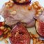 Курица с инжиром и кедровыми орехами