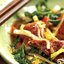 Жареная курица с джикамой и кресс-салатом