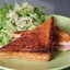 Croque-monsieur с салатом из зеленого яблока к завтраку